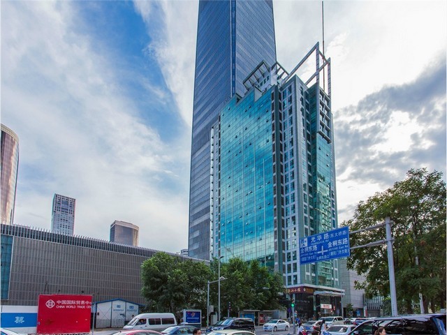 吨桶拉伸机械手多少钱